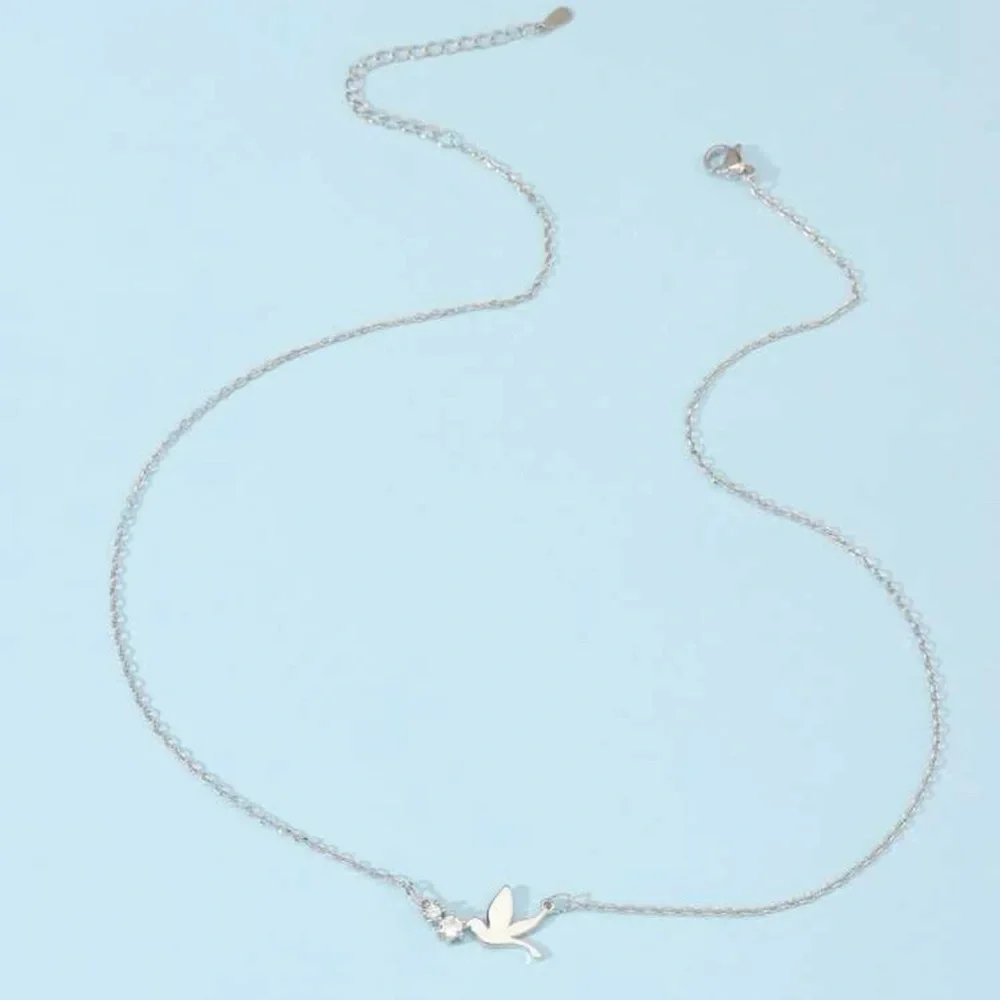 Cubic Zirconia Decor Bird Charm Necklace - Picture 2 of 3